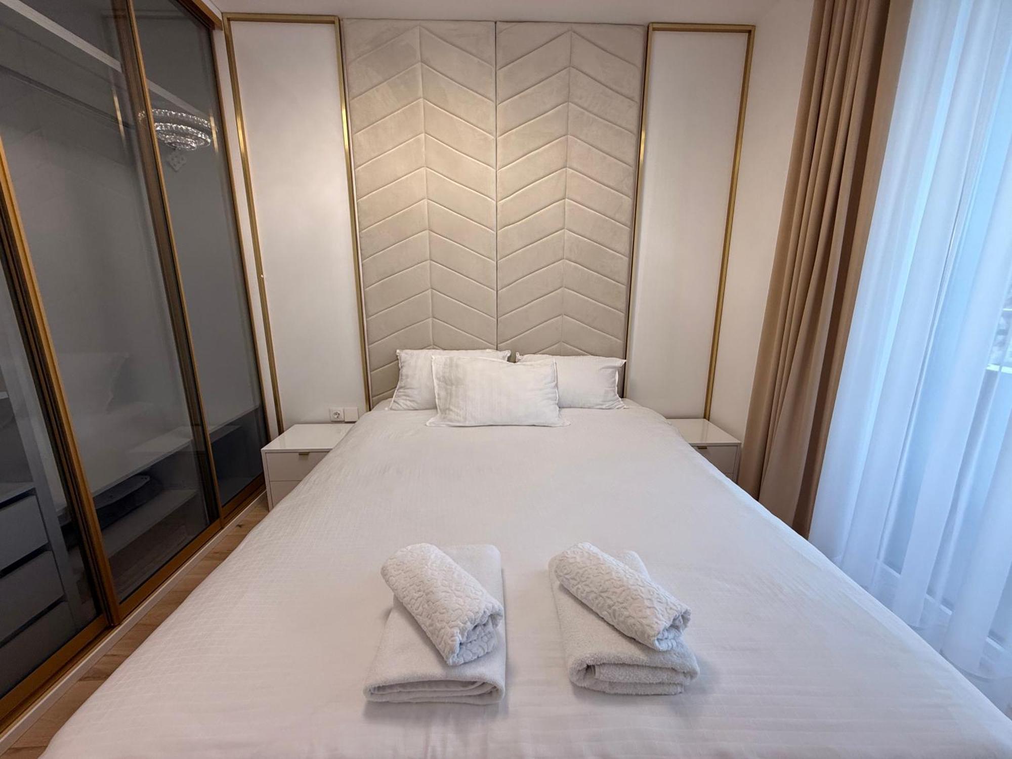 Apartment The Royal Nest Waves Sarajevo