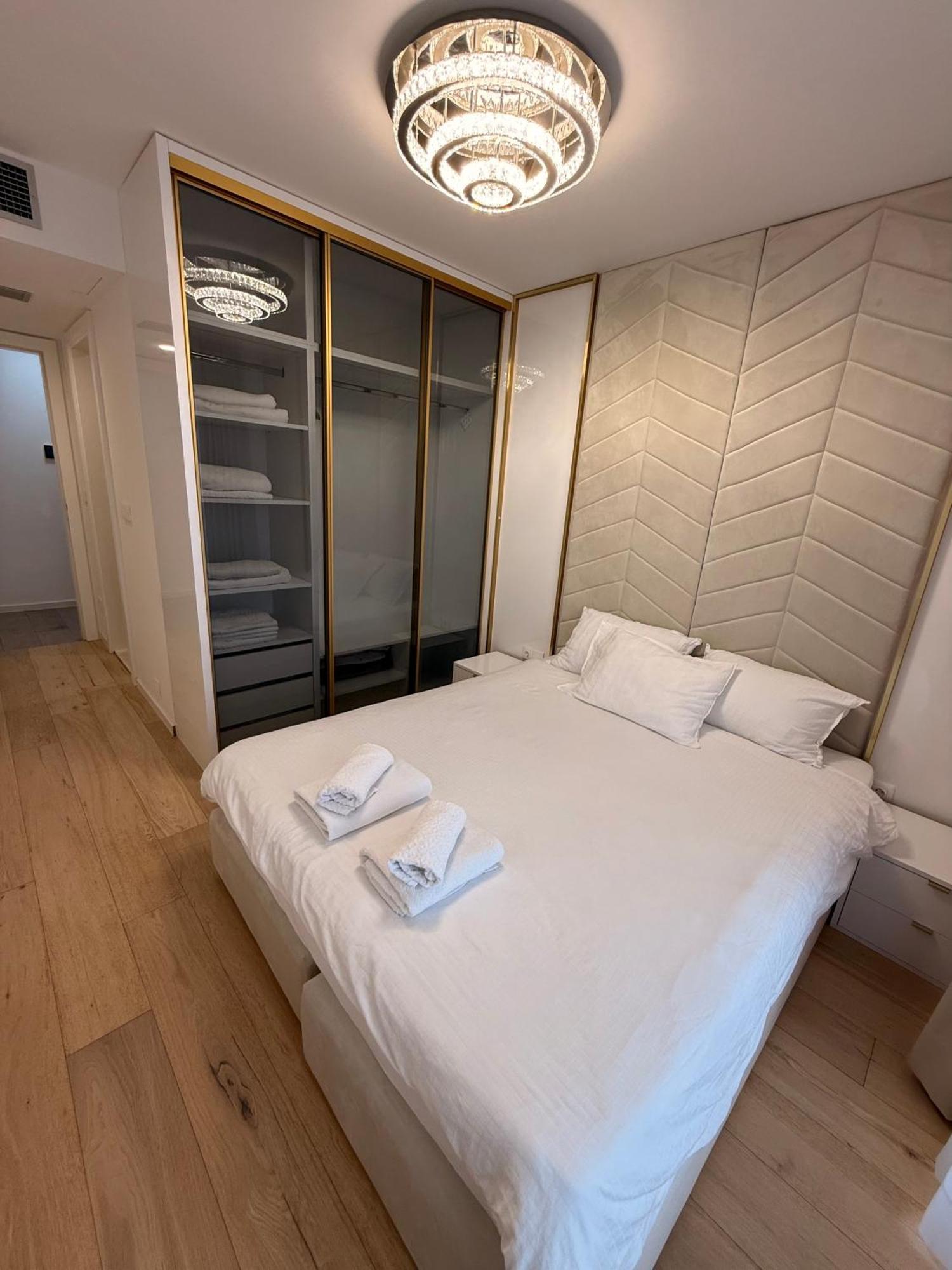 Apartment The Royal Nest Waves *