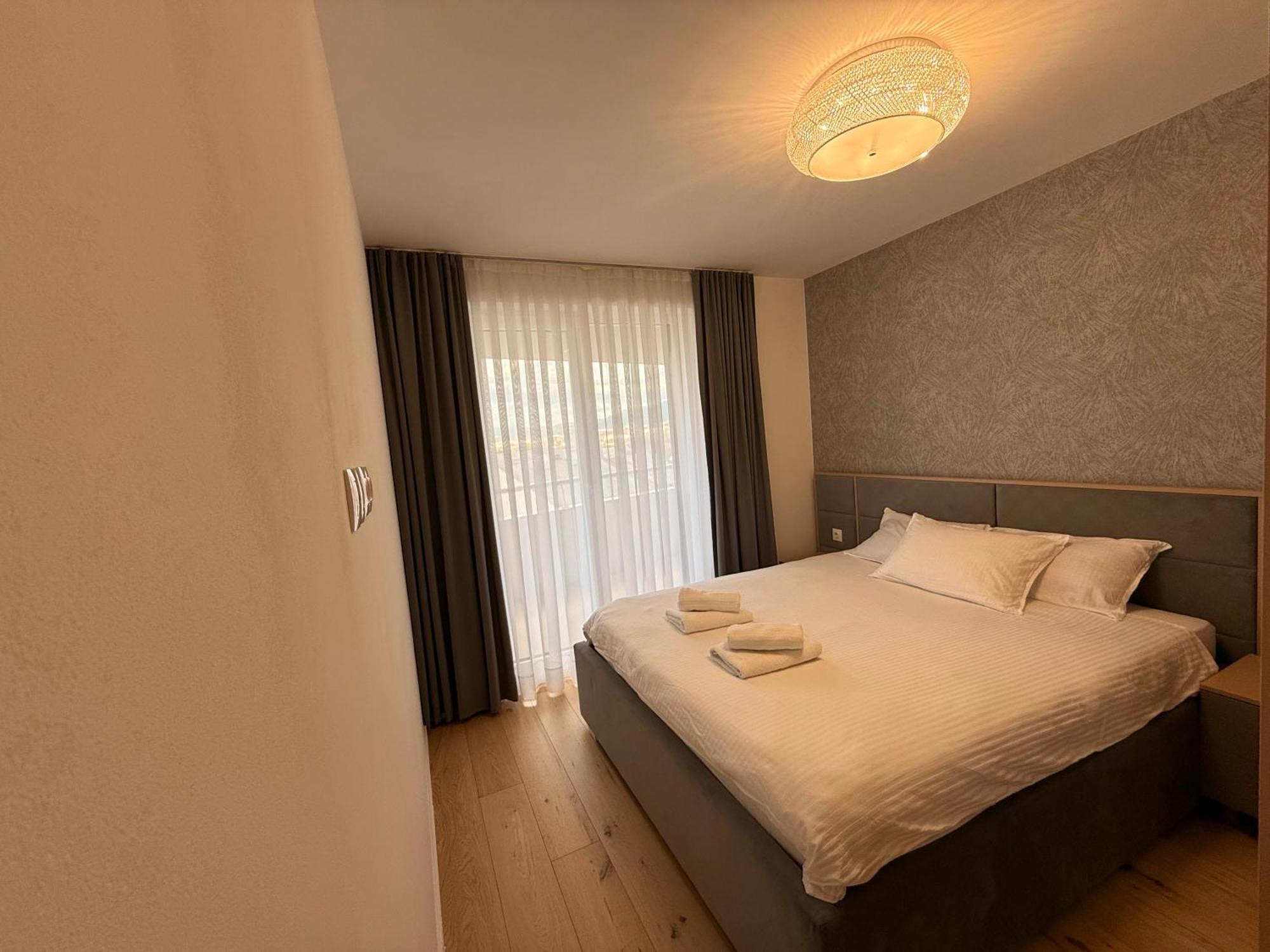 Apartment The Royal Nest Waves Sarajevo